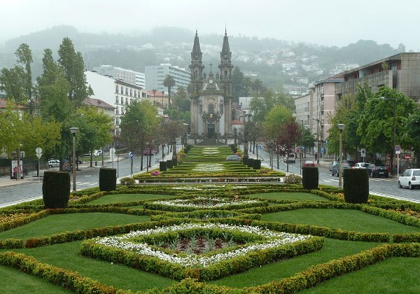 17 - Guimaraes